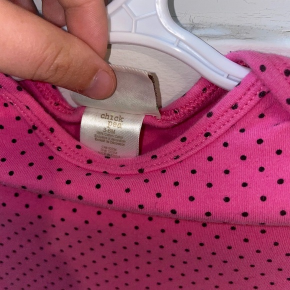 5/$15 Chick Pea Pink Polka Dot Baby Onesie - Picture 3 of 6